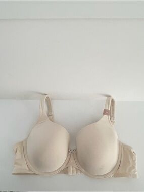 Cacique Smooth T-Shirt Bra in Light Beige | Size 40C